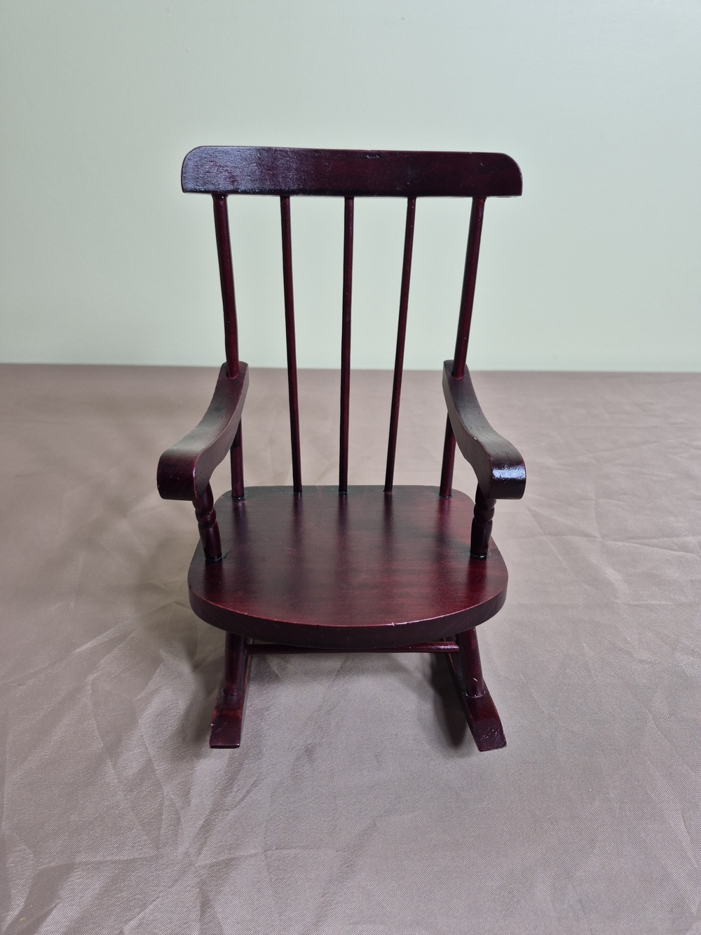 Vintage Miniature Wooden Rocking Chair – Doll / Teddy Bear Display Stand